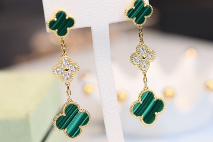 Buy replica Van Cleef & Arpels Magic Alhambra Earrings 3 Motifs and replica jewelry from PICKS Jewelry