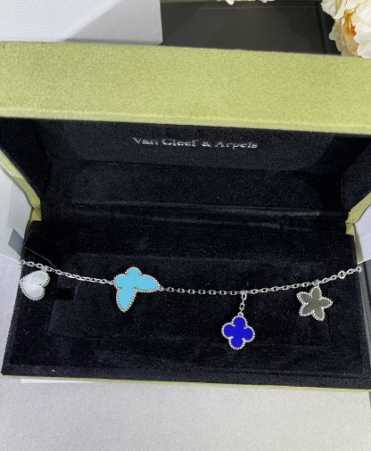 Buy replica Van Cleef & Arpels Limited Version Lucky Alhambra 4 Motifs Bracelet and replica jewelry from PICKS Jewelry
