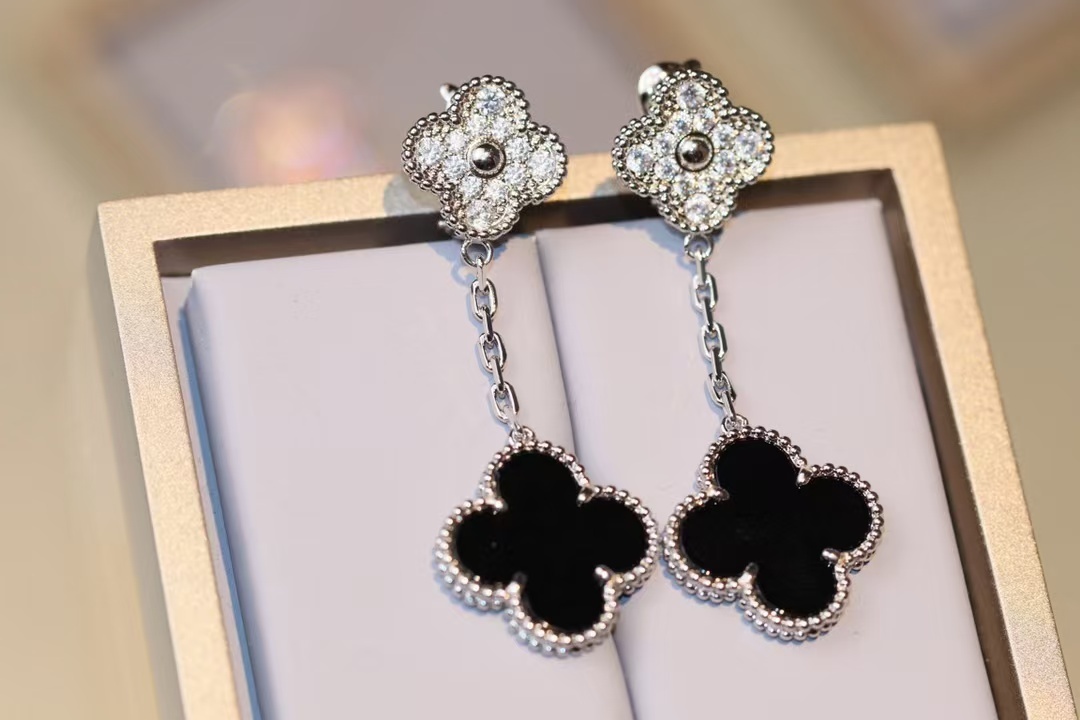 Buy replica Van Cleef & Arpels Magic Alhambra Earrings, 2 Motifs and replica jewelry from PICKS Jewelry
