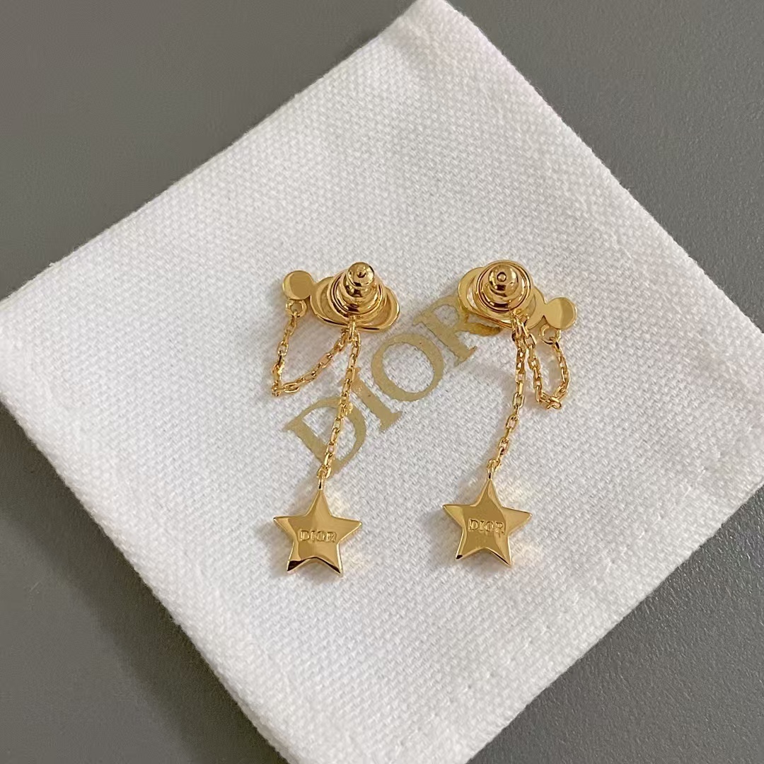Buy replica Louis Vuitton Star Drop Earrings and replica jewelry from PICKS Jewelry