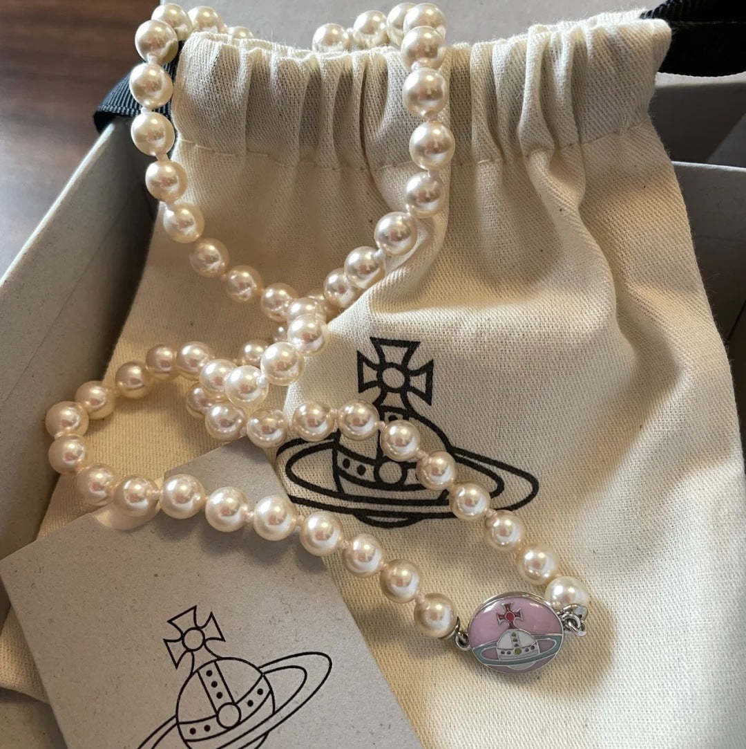 Buy replica Vivienne Westwood Pearl Loelia Necklace and replica jewelry from PICKS Jewelry