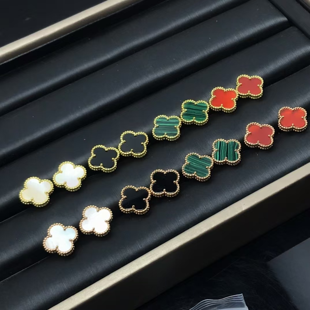 Buy replica Van Cleef & Arpels Vintage Alhambra Earrings - Big and replica jewelry from PICKS Jewelry