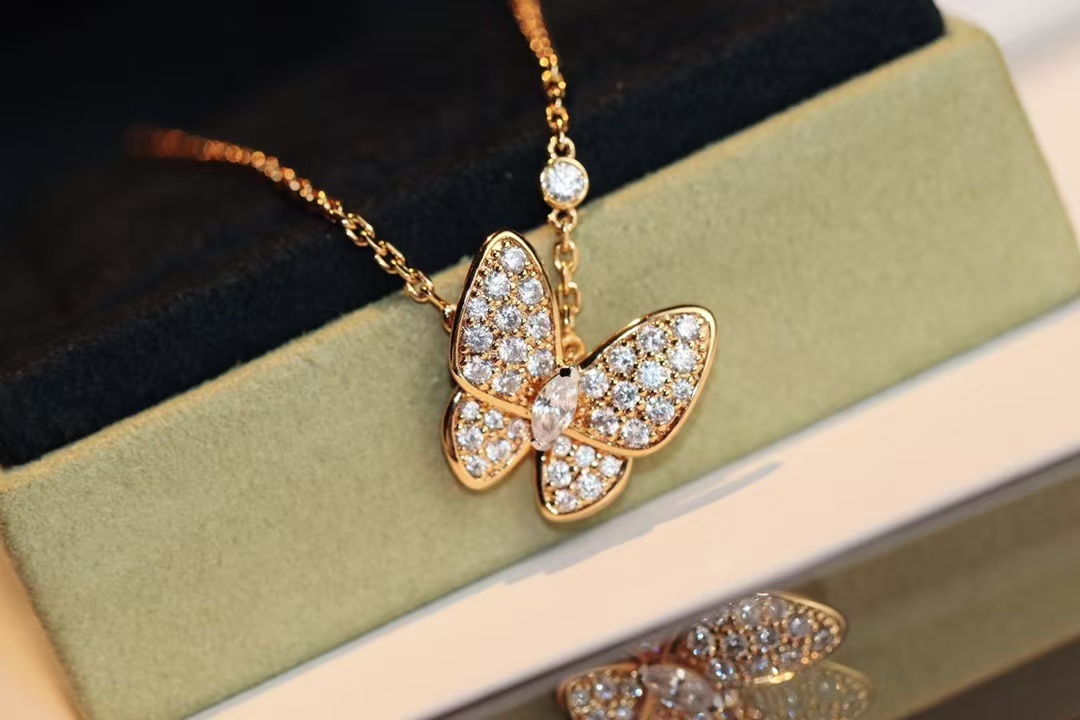 Buy replica Van Cleef & Arpels Two Butterfly Pendant Necklace and replica jewelry from PICKS Jewelry