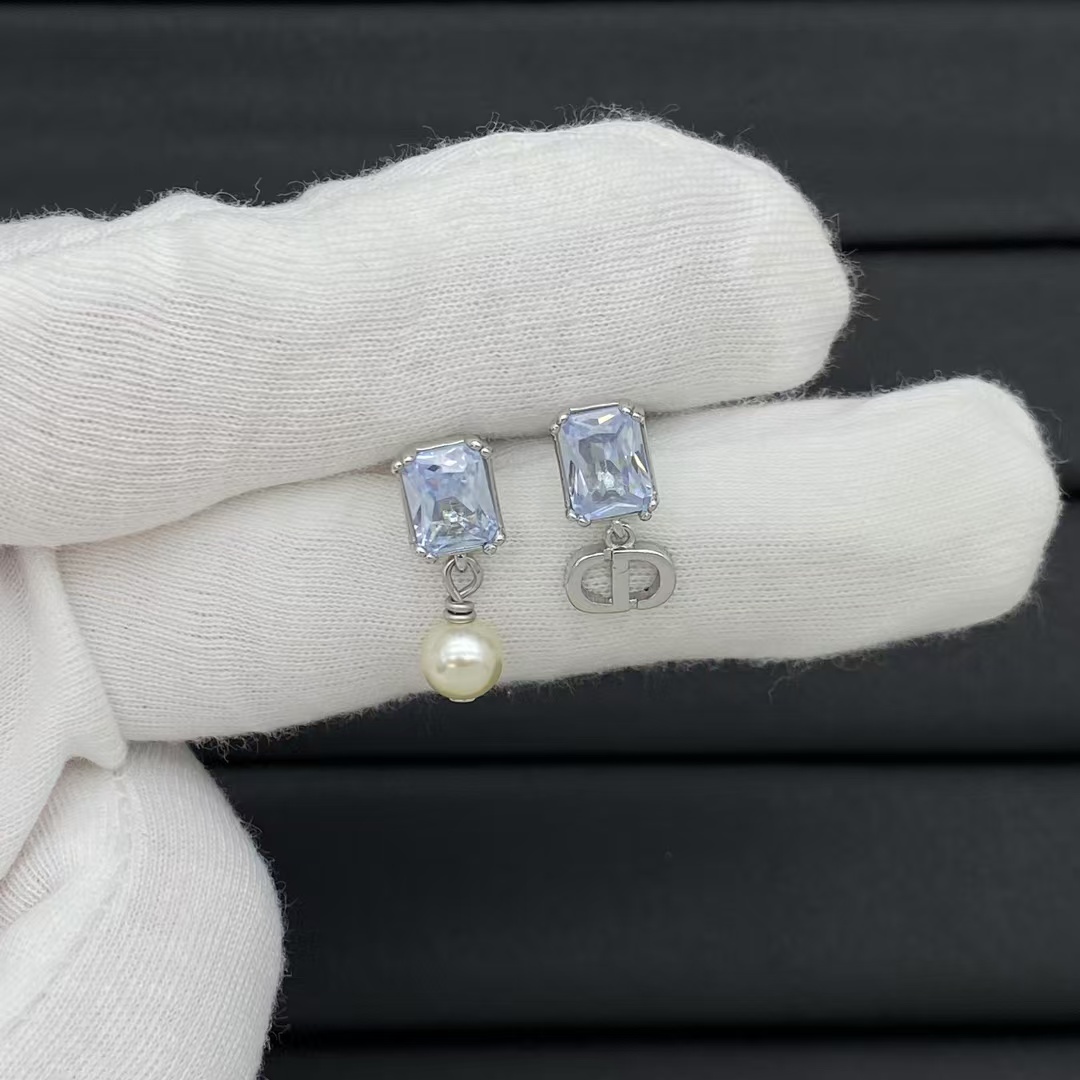 Buy replica Dior Asymmetric Charms Drop Earrings and replica jewelry from PICKS Jewelry