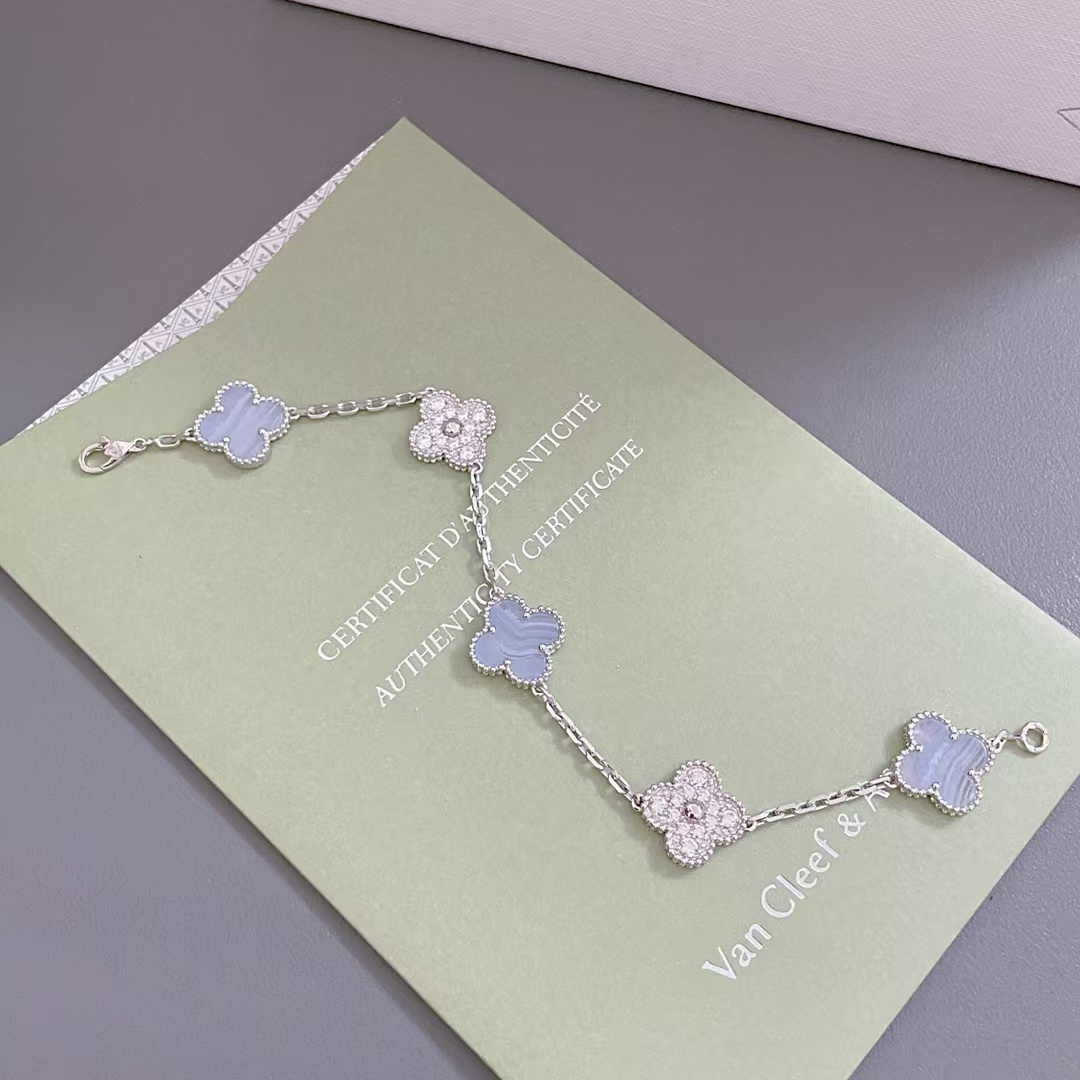 Buy replica Van Cleef & Arpels Vintage Alhambra Bracelet 5 Motifs and replica jewelry from PICKS Jewelry