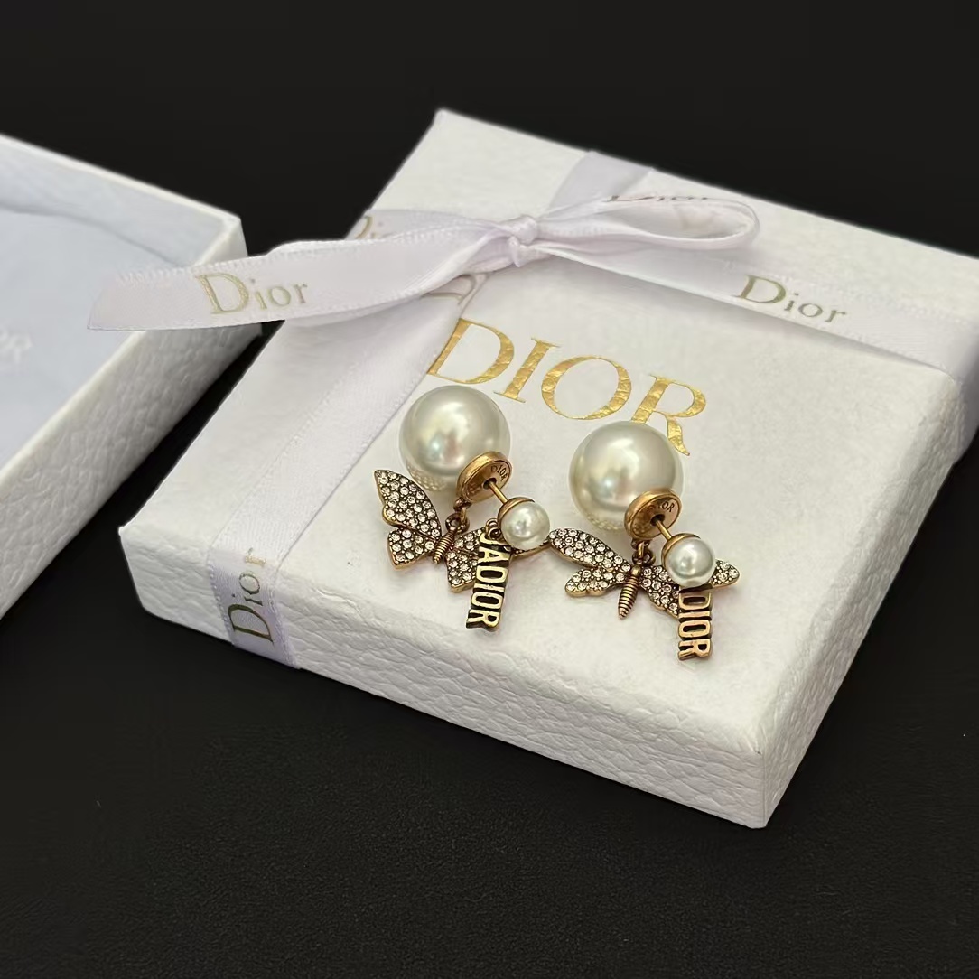 Buy replica Dior Butterfly JADIOR Pearl Earrings and replica jewelry from PICKS Jewelry