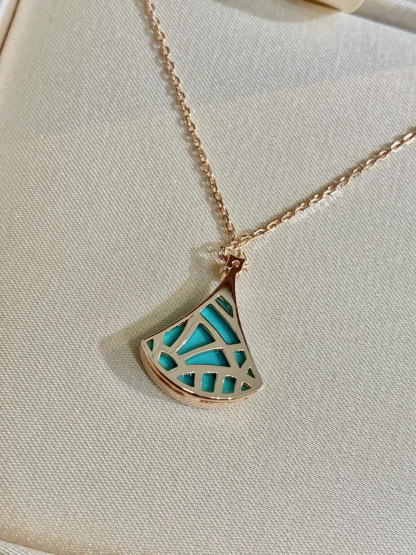 Buy replica Bvlgari Divas' Dream Necklace and replica jewelry from PICKS Jewelry