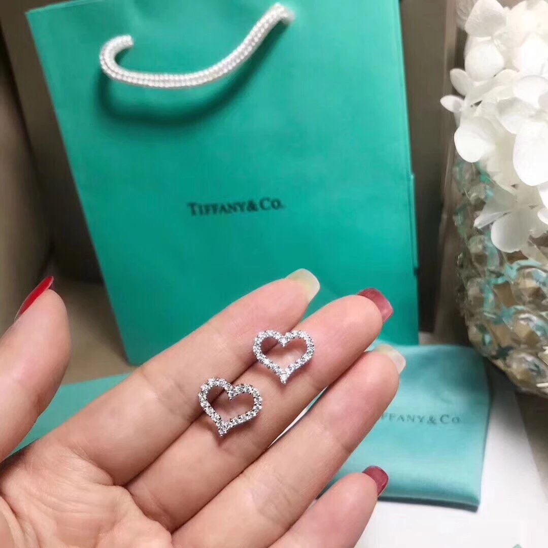 Buy replica Tiffany Heart Earrings and replica jewelry from PICKS Jewelry