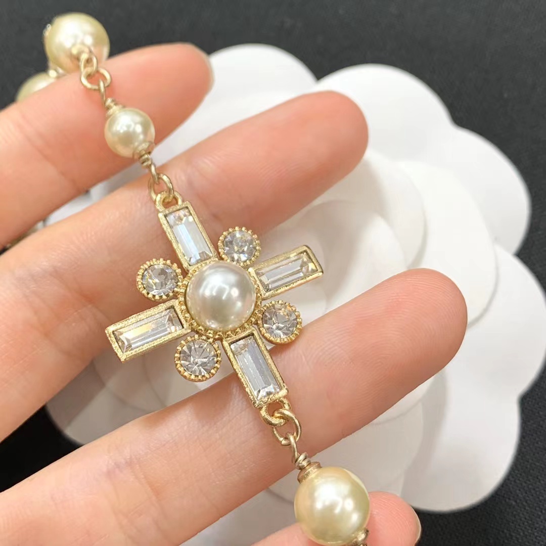 Buy replica Chanel Luxury Prom Pearl Necklace and replica jewelry from PICKS Jewelry