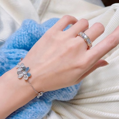 Buy replica Tiffany Cross Ring and replica jewelry from PICKS Jewelry