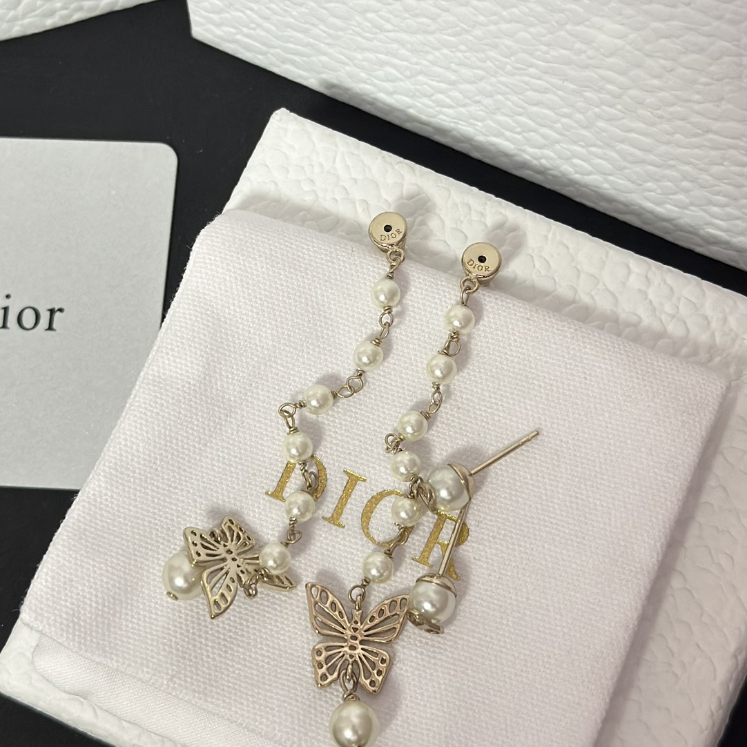 Buy replica Dior Long Tassel Butterfly Dangle Pearl Earrings and replica jewelry from PICKS Jewelry
