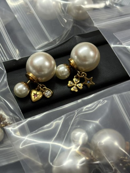 Buy replica Dior Asymmetrical Charms Pearl Earrings and replica jewelry from PICKS Jewelry