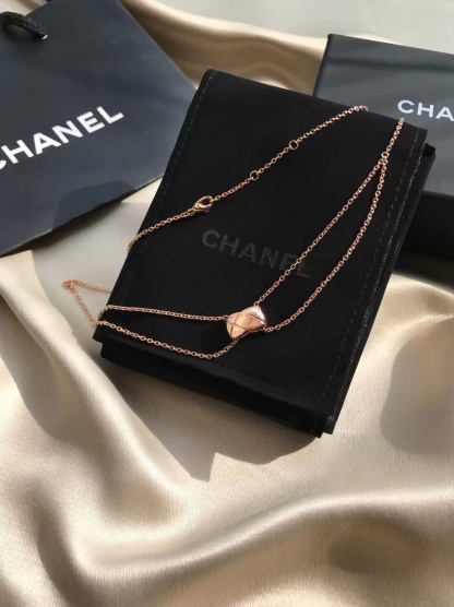 Buy replica Chanel Coco Crush Rose Gold Necklace and replica jewelry from PICKS Jewelry