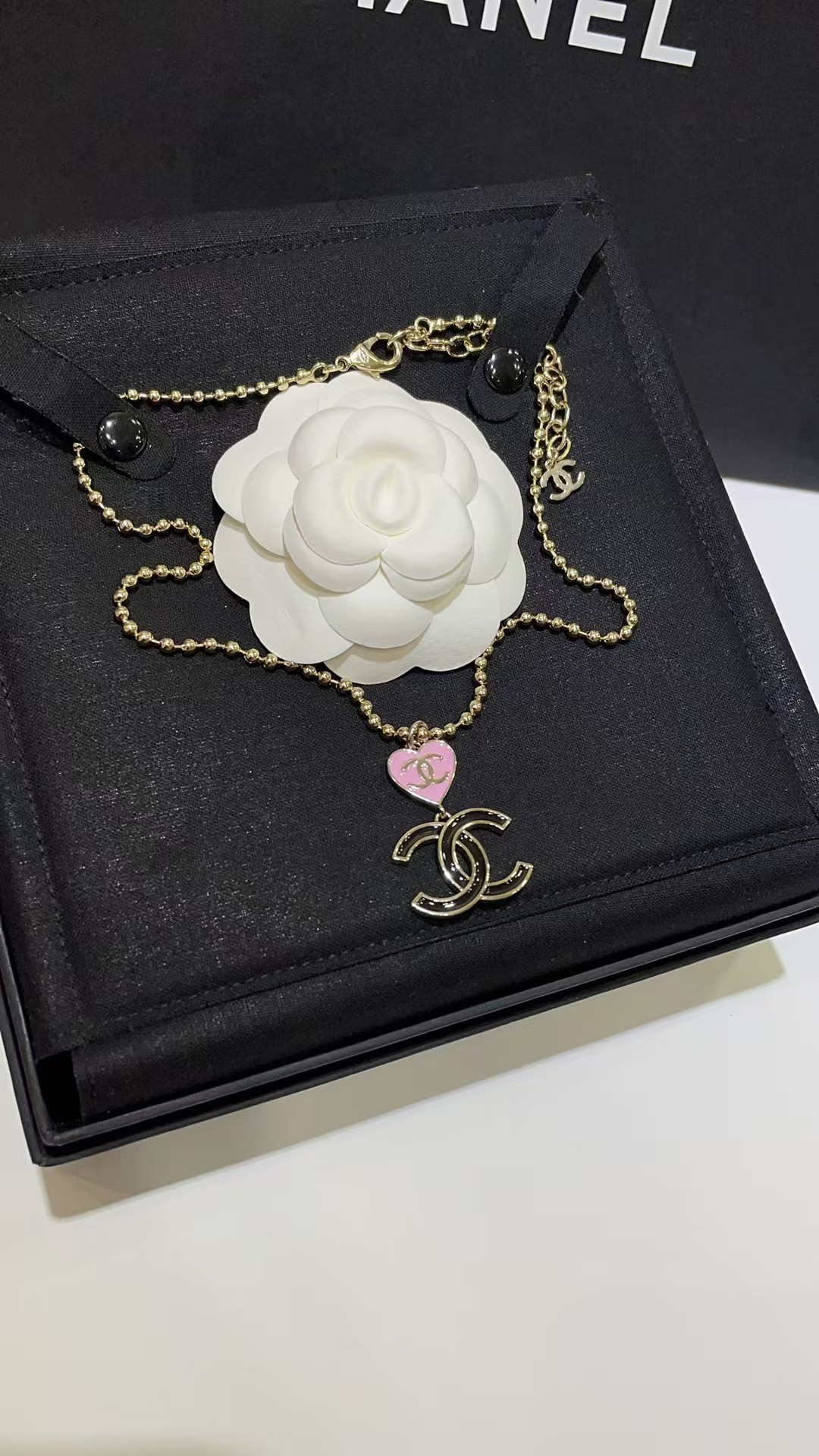 Buy replica Chanel Diamond Pearl Paved Double C Pendant Pearl Necklace and replica jewelry from PICKS Jewelry