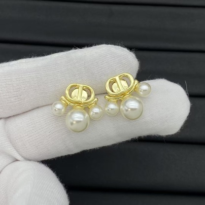 Buy replica Dior CD with Three Pearls Earrings and replica jewelry from PICKS Jewelry