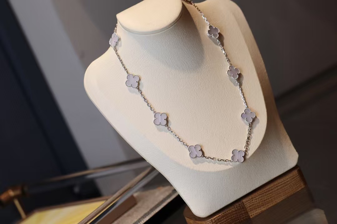 Buy replica Van Cleef & Arpels Vintage Alhambra Necklace, 10 Motifs and replica jewelry from PICKS Jewelry