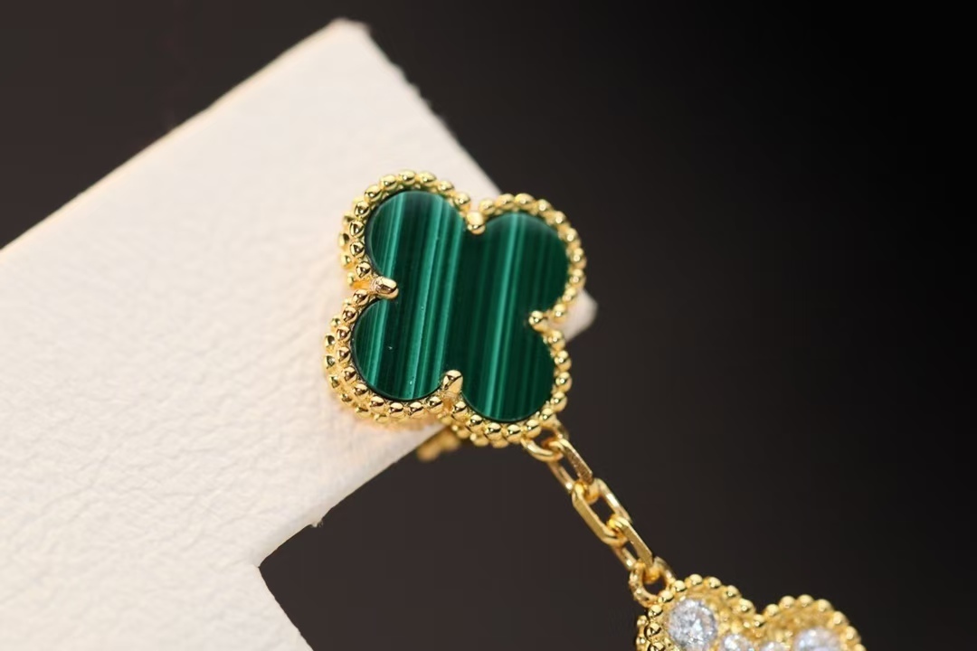 Buy replica Van Cleef & Arpels Magic Alhambra Earrings 3 Motifs and replica jewelry from PICKS Jewelry