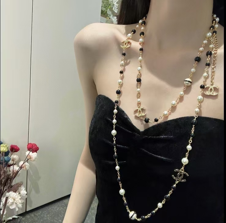 Buy replica Chanel Long Sweater Necklace and replica jewelry from PICKS Jewelry