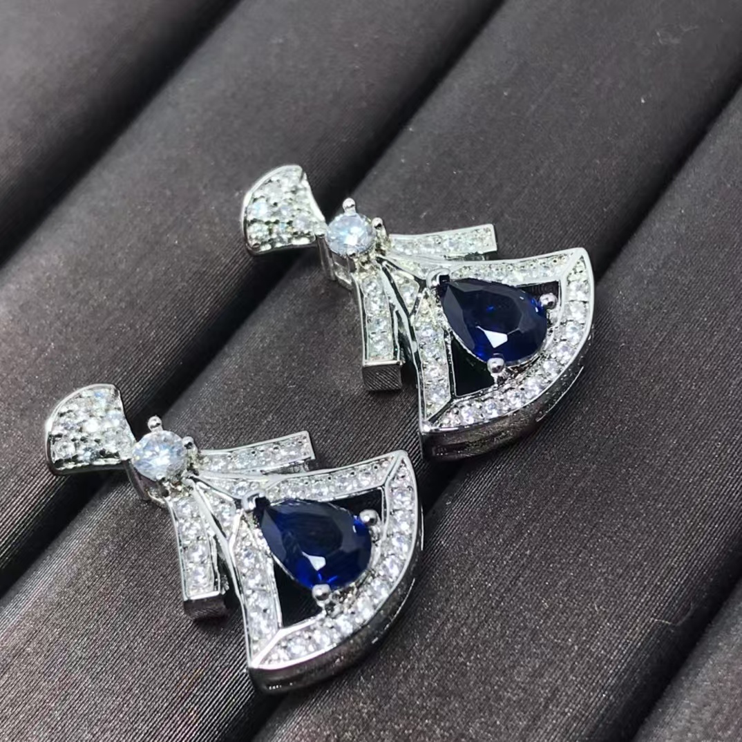 Buy replica Bvlgari Divas’ Dream Earrings - Navy Teardrop Diamond and replica jewelry from PICKS Jewelry