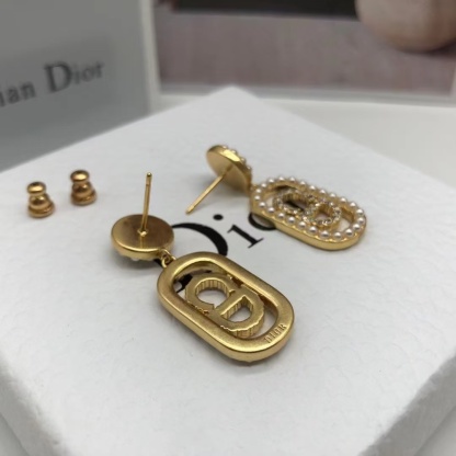 Buy replica Dior Vintage Rectangle CD Earrings and replica jewelry from PICKS Jewelry