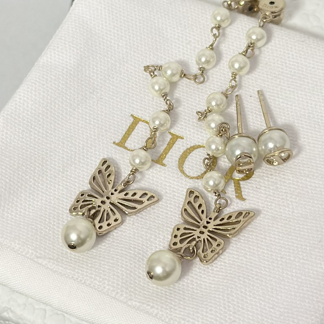 Buy replica Dior Long Tassel Butterfly Dangle Pearl Earrings and replica jewelry from PICKS Jewelry