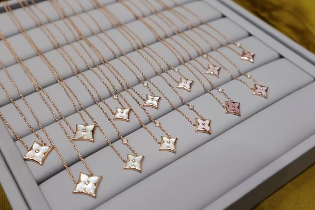 Buy replica Louis Vuitton Color Blossom BB Star Pendant Necklaces and replica jewelry from PICKS Jewelry