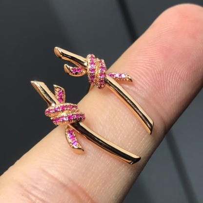 Buy replica Tiffany Knot Earrings and replica jewelry from PICKS Jewelry