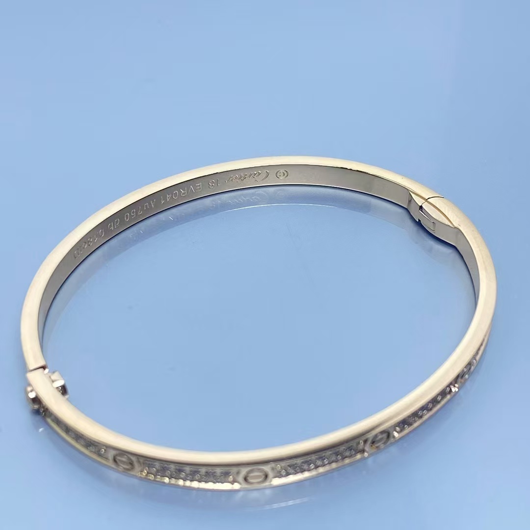 Buy replica Cartier LOVE Bracelet and replica jewelry from PICKS Jewelry