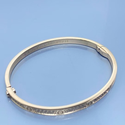 Buy replica Cartier LOVE Bracelet and replica jewelry from PICKS Jewelry