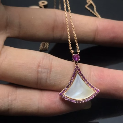 Buy replica Bvlgari Divas' Dream Necklace and replica jewelry from PICKS Jewelry