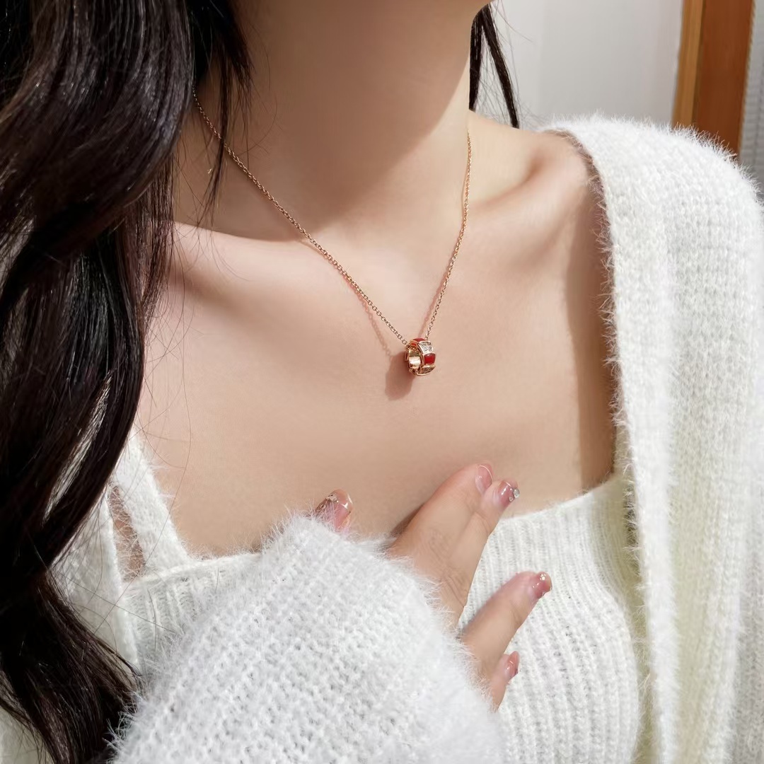 Buy replica Bvlgari Serpenti Viper Necklace and replica jewelry from PICKS Jewelry