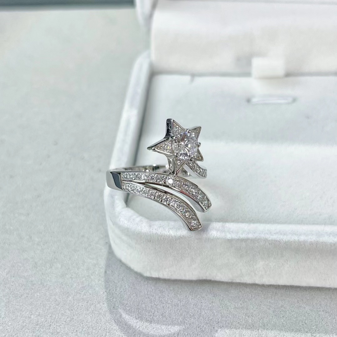 Buy replica Chanel Etoile Filante Comete Ring and replica jewelry from PICKS Jewelry