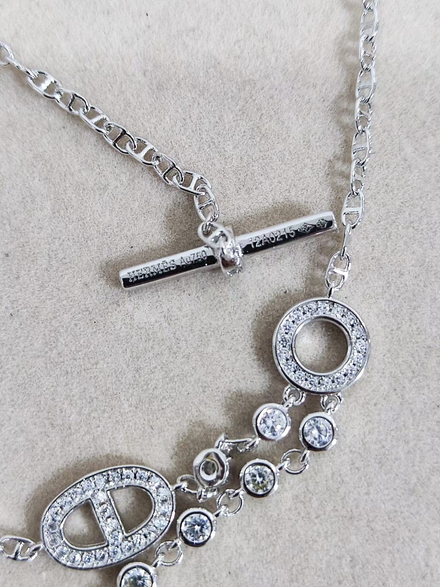 Buy replica Hermes Pig Nose Teardrop Diamond Pendant Necklace and replica jewelry from PICKS Jewelry