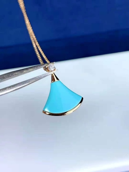Buy replica Bvlgari Divas' Dream Necklace and replica jewelry from PICKS Jewelry