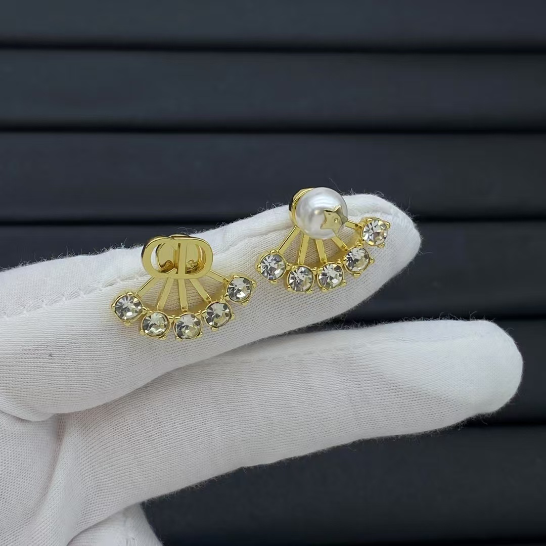 Buy replica Dior Asymmetric Diamond Paved Stud Earrings and replica jewelry from PICKS Jewelry