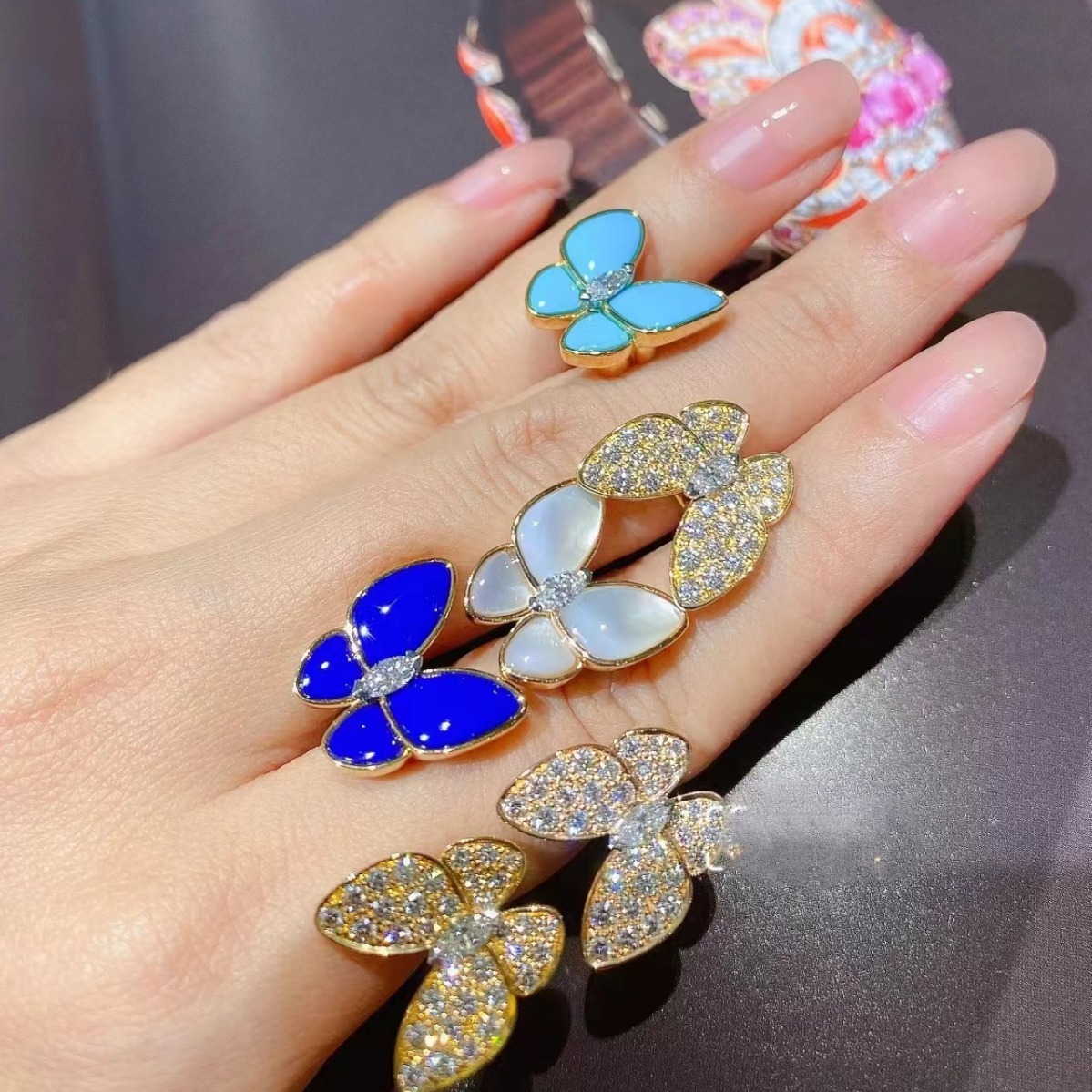 Buy replica Van Cleef & Arpels Two Butterfly Between Finger Ring and replica jewelry from PICKS Jewelry