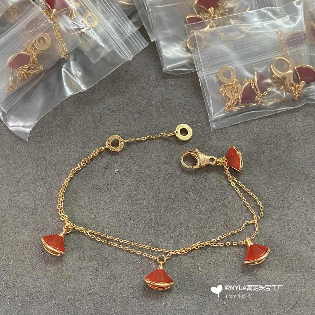 Buy replica Bvlgari Divas’ Dream Bracelet and replica jewelry from PICKS Jewelry
