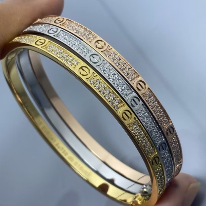 Buy replica Cartier LOVE Bracelet and replica jewelry from PICKS Jewelry