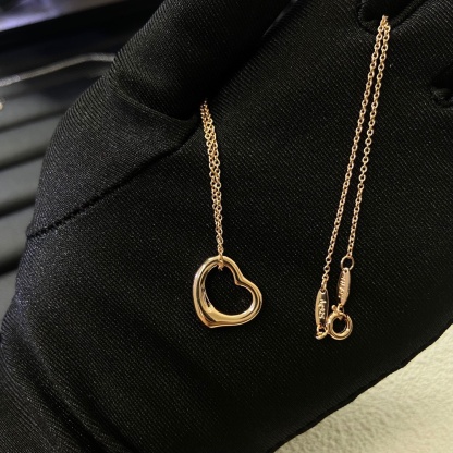 Buy replica Tiffany Classic Love Heart Pendant Necklace and replica jewelry from PICKS Jewelry