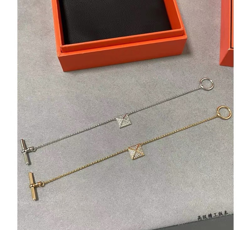 Buy replica Hermes Square Rivet Bracelet and replica jewelry from PICKS Jewelry