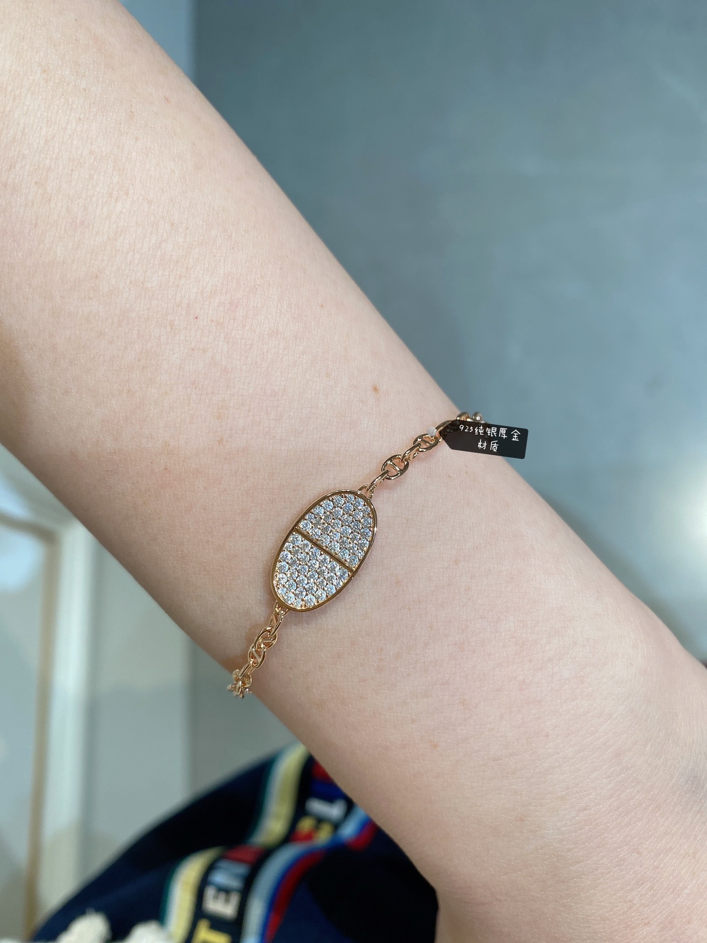 Buy replica Hermes New Diamond Paved Pig Nose Bracelet and replica jewelry from PICKS Jewelry