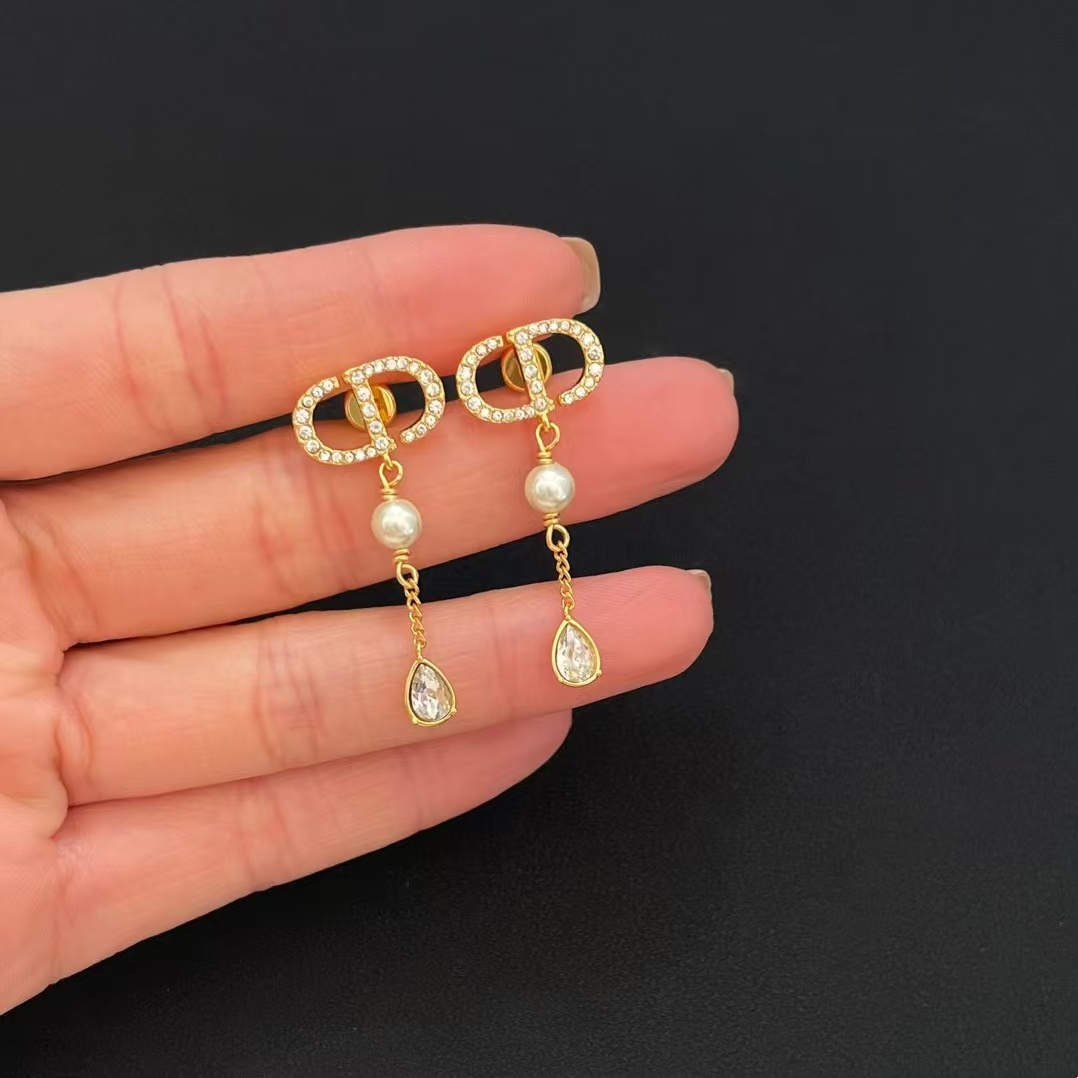Buy replica Dior CD Teardrop Pearl Earrings and replica jewelry from PICKS Jewelry