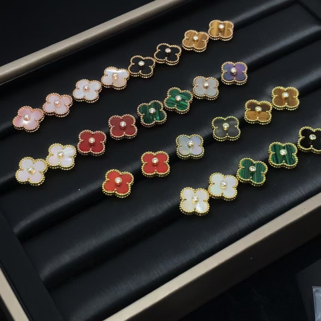 Buy replica Van Cleef & Arpels Vintage Alhambra Earrings and replica jewelry from PICKS Jewelry