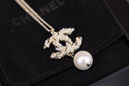 Buy replica Chanel Long Sweater Pearl Drop Necklace and replica jewelry from PICKS Jewelry