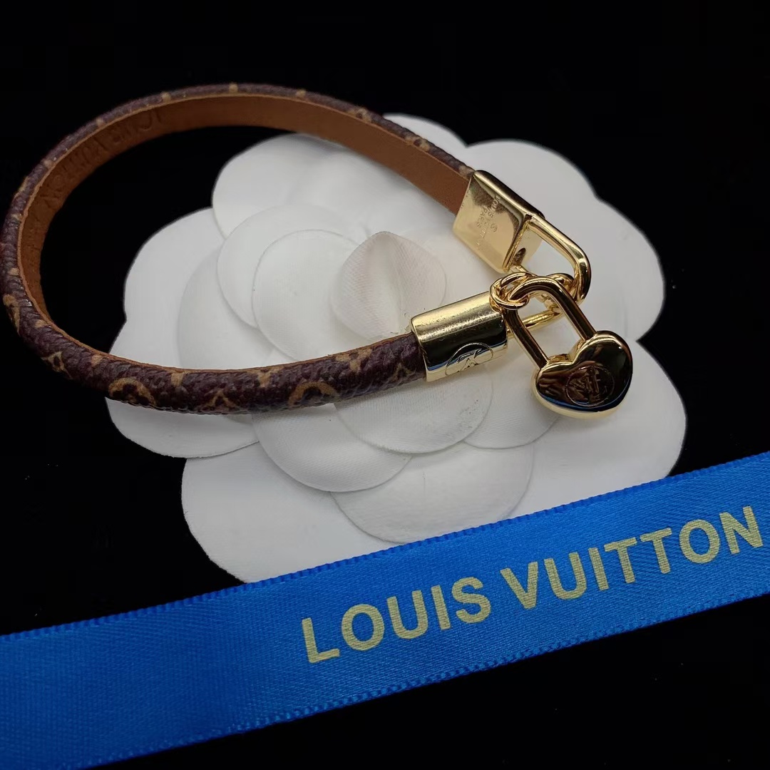 Buy replica Louis Vuitton Heart Lock Charm Bracelet and replica jewelry from PICKS Jewelry