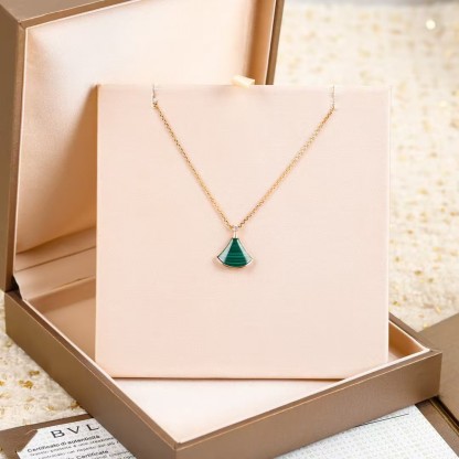 Buy replica Bvlgari Divas' Dream Necklace and replica jewelry from PICKS Jewelry