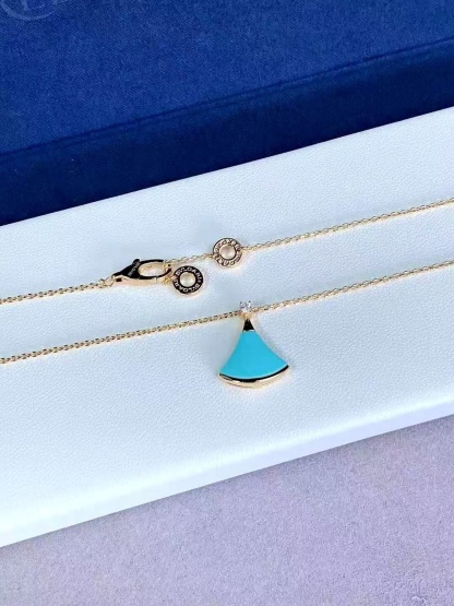 Buy replica Bvlgari Divas' Dream Necklace and replica jewelry from PICKS Jewelry