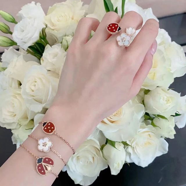 Buy replica Van Cleef & Arpels Flower and Ladybug Ring and replica jewelry from PICKS Jewelry