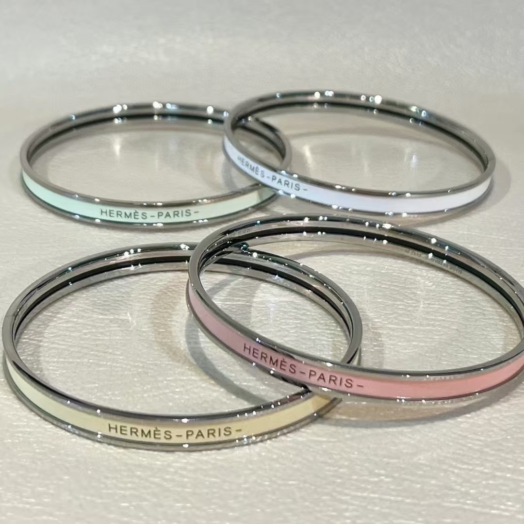 Buy replica Hermes Colorful Enamel Bracelet and replica jewelry from PICKS Jewelry