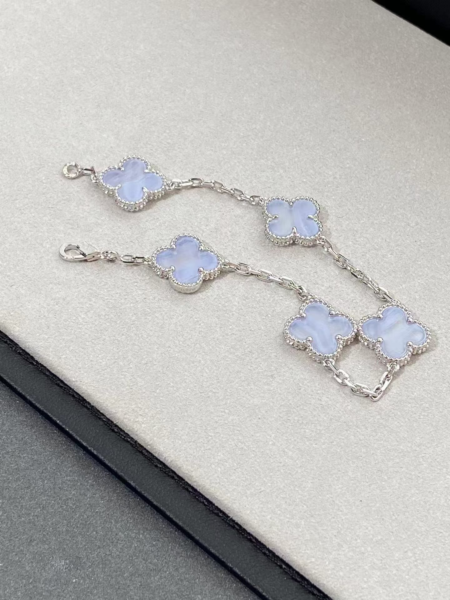 Buy replica Van Cleef & Arpels Vintage Alhambra Bracelet 5 Motifs and replica jewelry from PICKS Jewelry